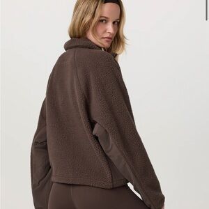 Vuori Alpine Jacket in Java